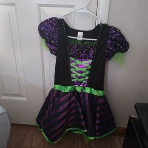 Witch costume